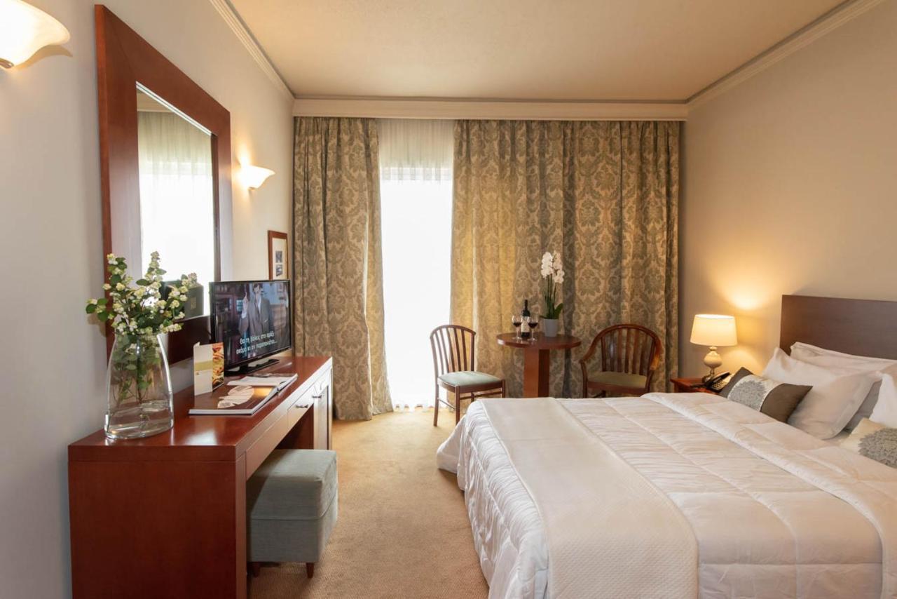 Hotel Kierion Kardíca Kültér fotó